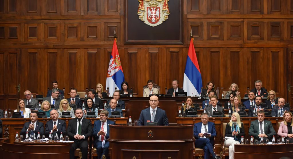 Zgjidhet Qeveria e re e Serbise, kritika nga nderkombetaret